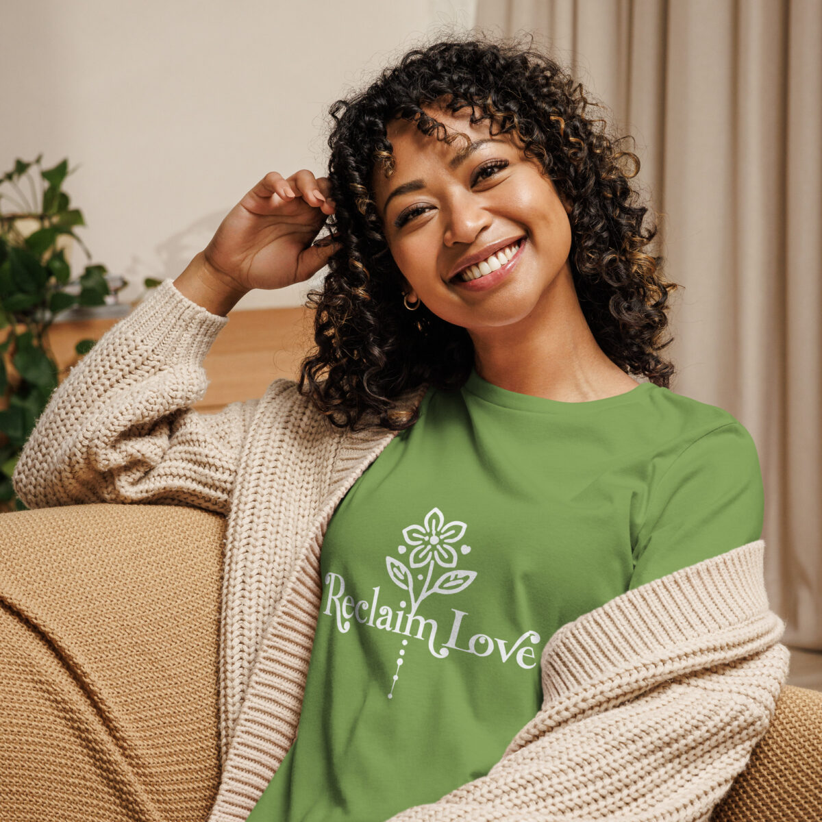 Reclaim Love – Women’s Relaxed-Fit Floral Tee 🌸✨ - Image 11