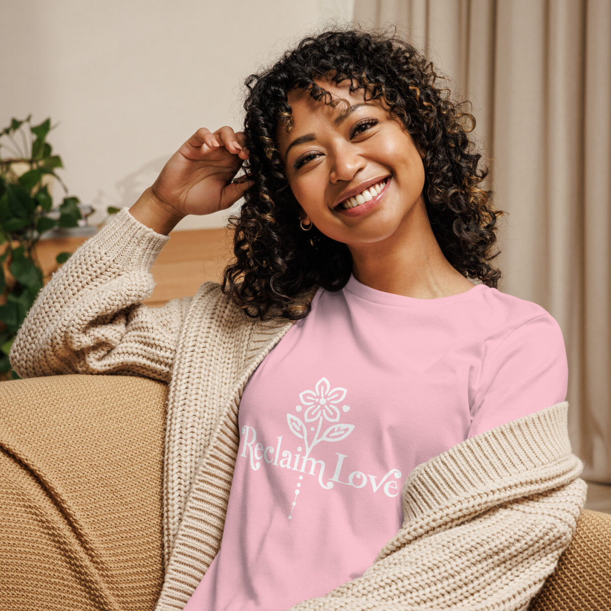 Reclaim Love – Women’s Relaxed-Fit Floral Tee 🌸✨ - Image 15